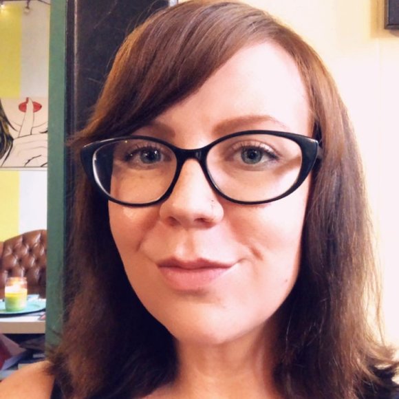 Meet your Posher, Katherine - Picture 1 of 1